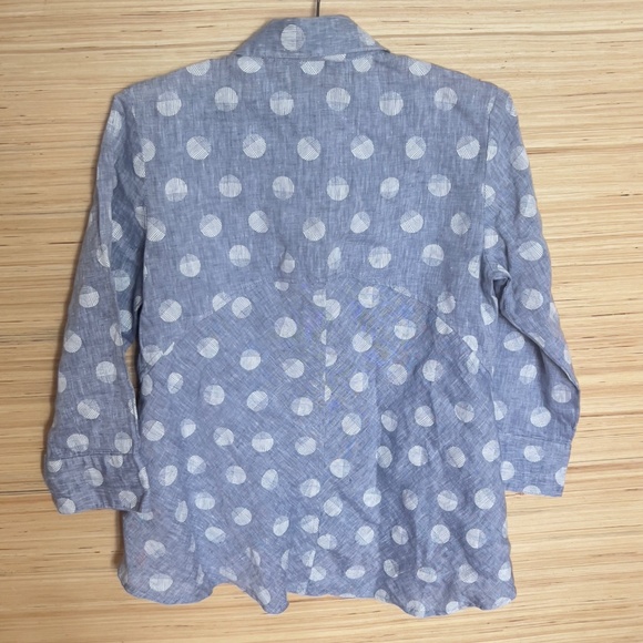 Habitat Clothes to Live in 100% linen button down shirt size XS polkadot blue - Picture 6 of 7